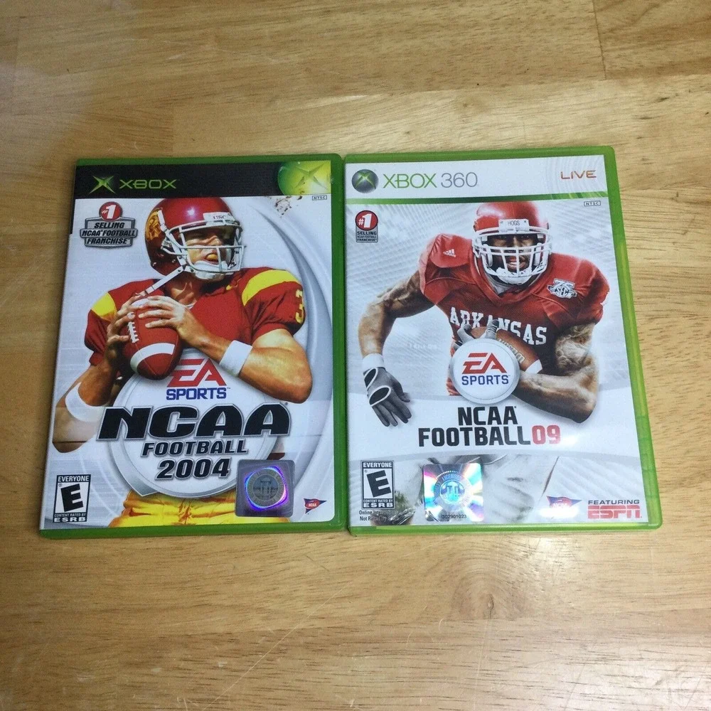 MICROSOFT‎ XBOX EA SPORTS NCAA FOOTBALL 2004 And 2009